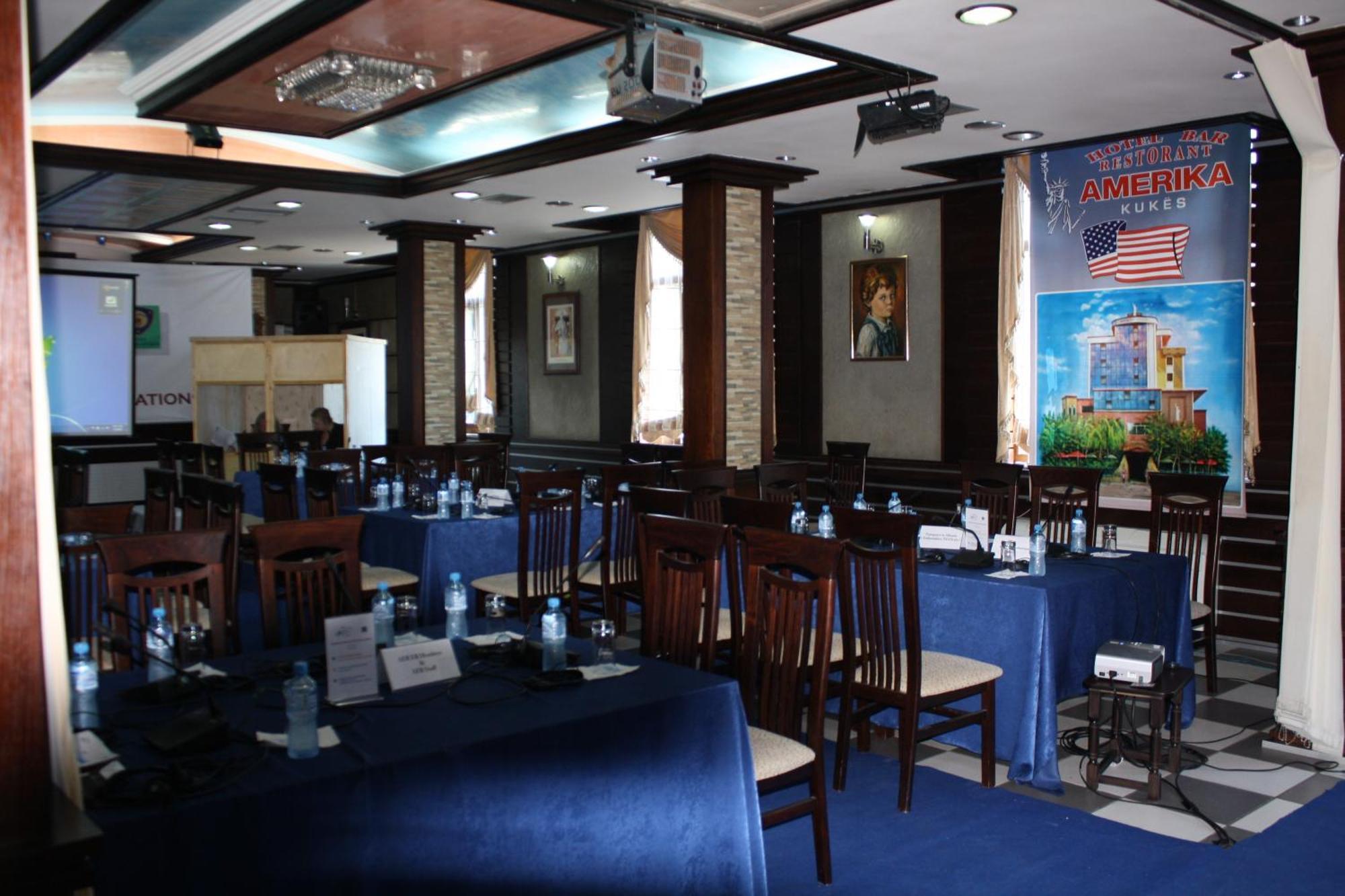 Hotel Bar Restaurant America Kukes Екстер'єр фото